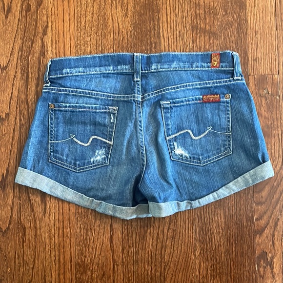 7 For All Man Kind Shorts - Picture 4 of 5